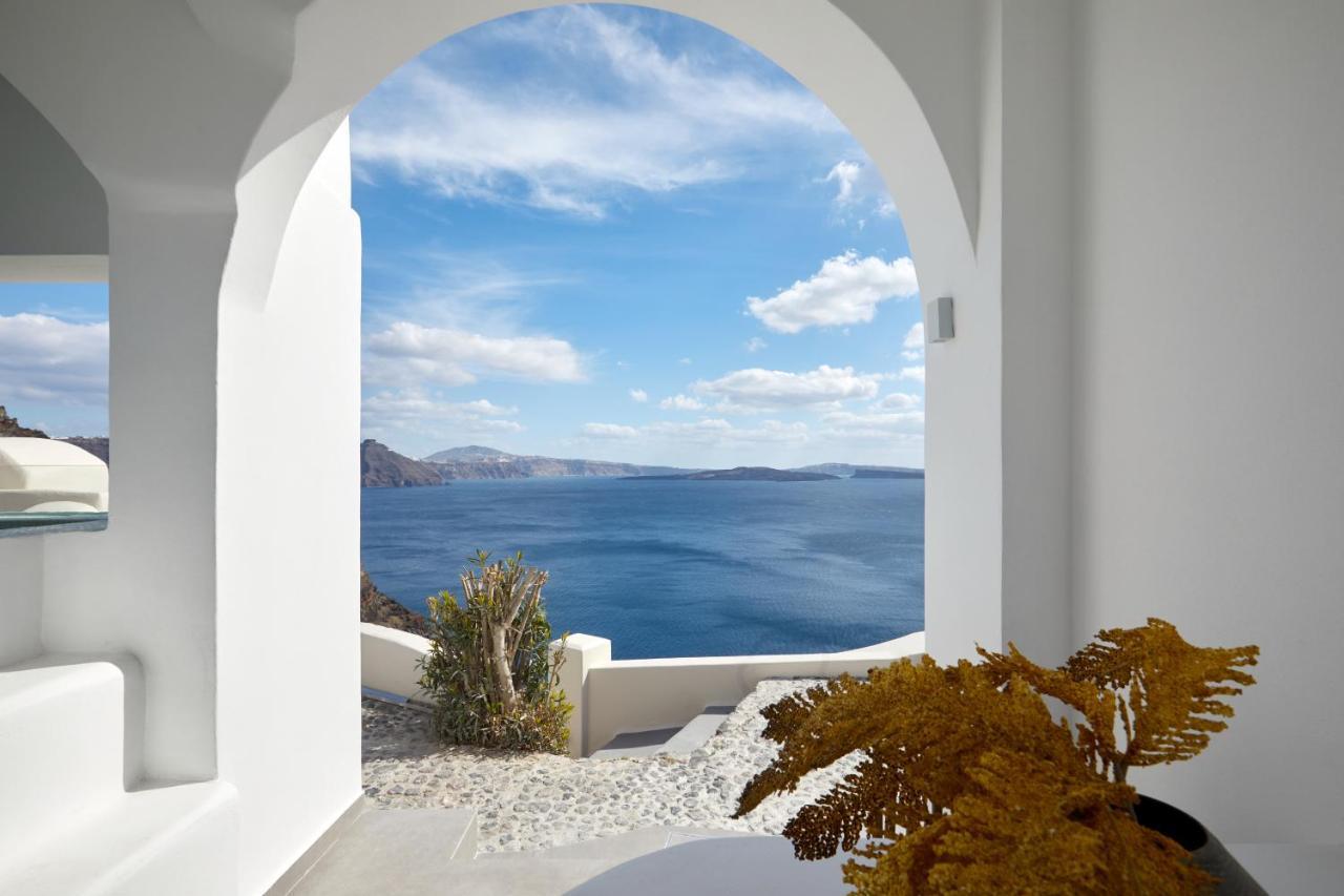 Allure Breeze Suites Ía Kültér fotó
