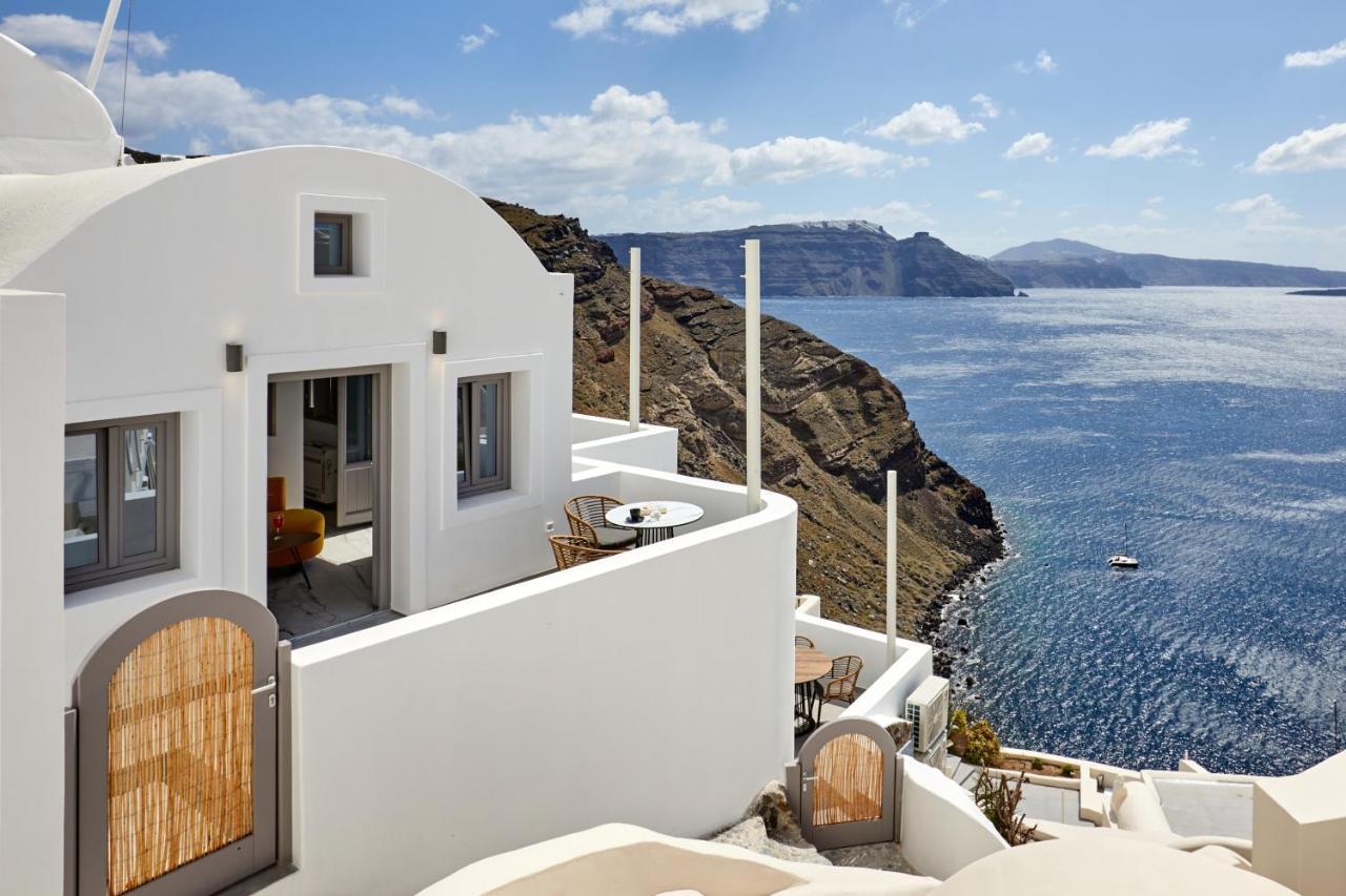 Allure Breeze Suites Ía Kültér fotó
